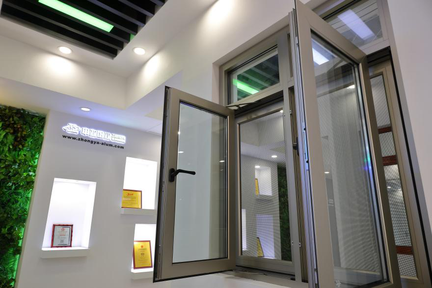 雷雨臺風天來襲，你家門窗能“頂住”嗎？(圖2)