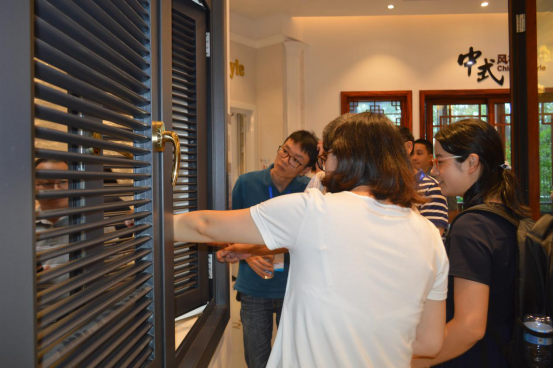 國家標準GB/T 8478《鋁合金門窗》審查會在佛山順利召開(圖12) 國家標準GB/T 8478《鋁合金門窗》審查會在佛山順利召開(圖12)